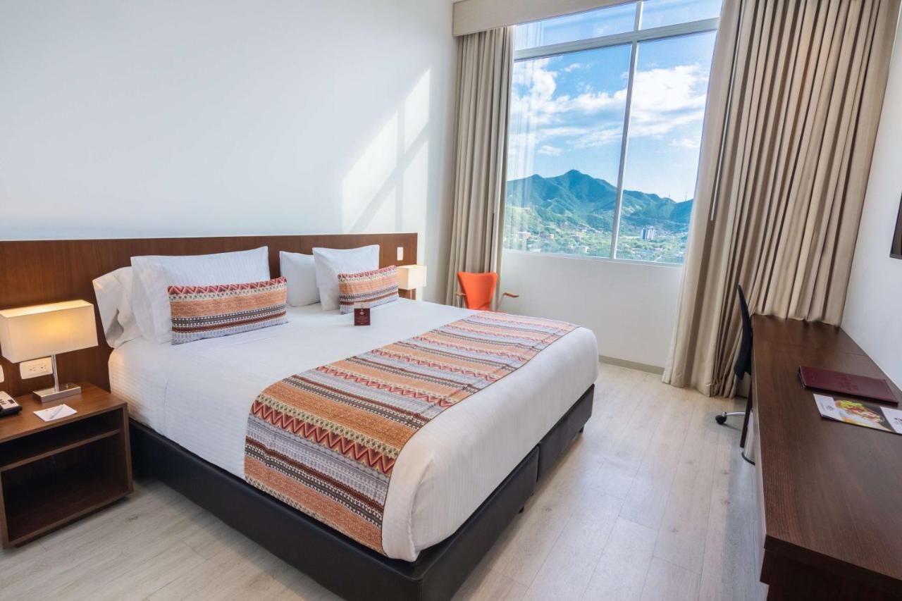 Best Western Plus Santa Marta Hotel Bagian luar foto