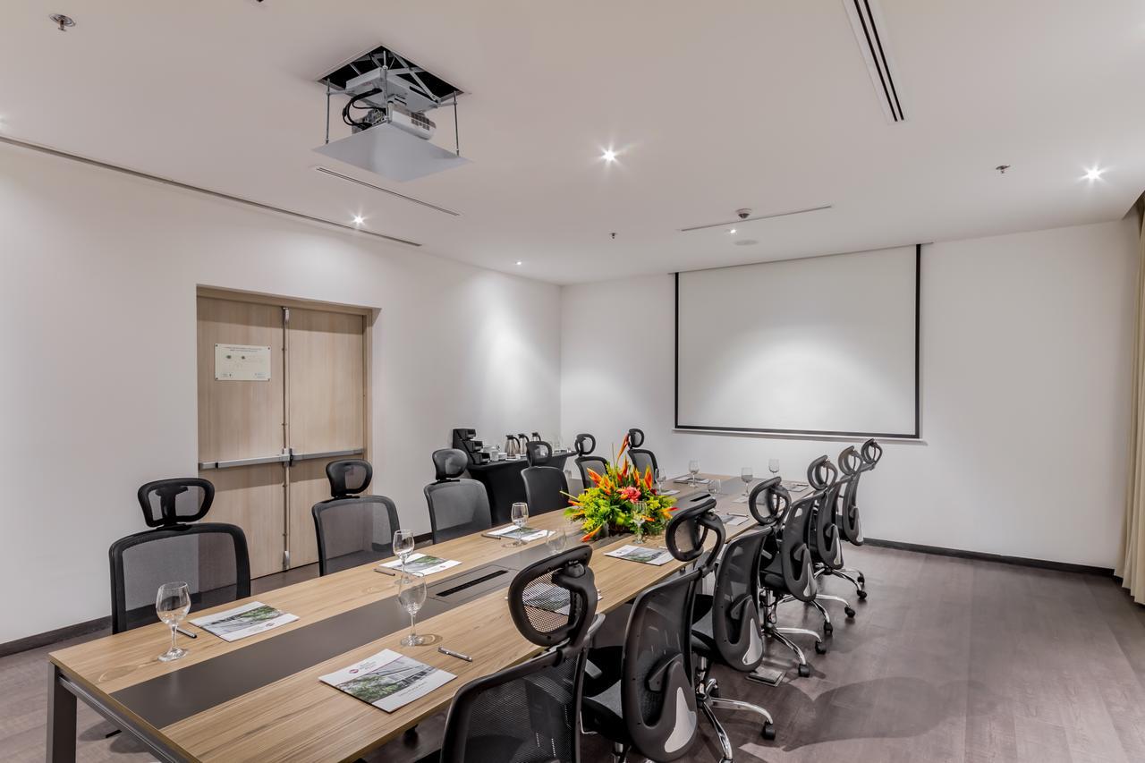 Best Western Plus Santa Marta Hotel Bagian luar foto
